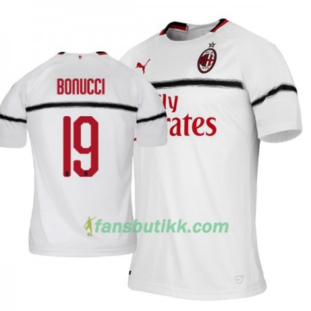 Fotballdrakt AC Milan Leonardo Bonucci 19 Bortetrøye 2018-2019 Kortermet